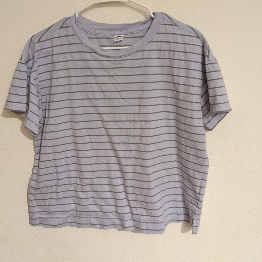 Old Navy Cropped T-shirt in Periwinkle with Tan Stripes, Medium